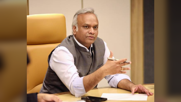 https://salarnews.in/public/uploads/images/newsimages/maannewsimage20102025_213941_Webs 728x410 (18).png
